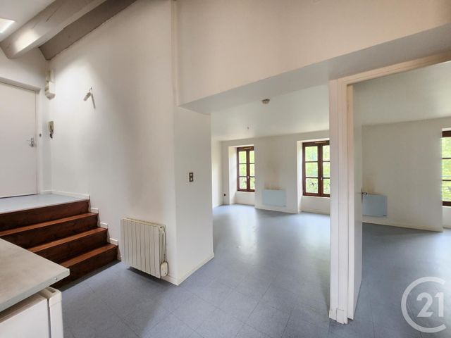 Appartement F2 à louer - 2 pièces - 34.0 m2 - ST AFFRIQUE - 12 - MIDI-PYRENEES - Century 21 Des 5 Vallées