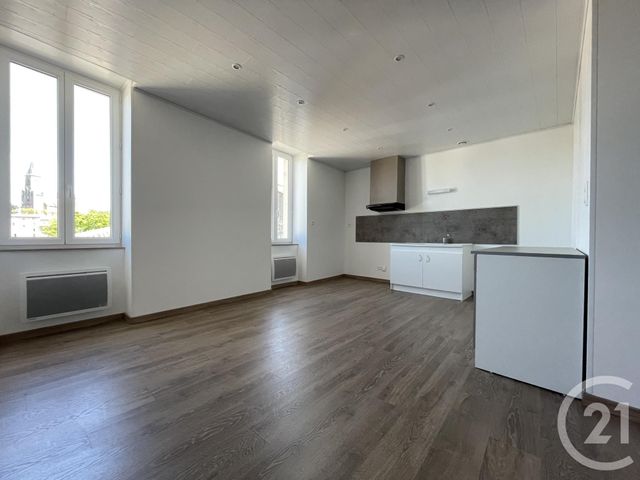 Appartement T3 à louer - 3 pièces - 67.33 m2 - CAMARES - 12 - MIDI-PYRENEES - Century 21 Des 5 Vallées